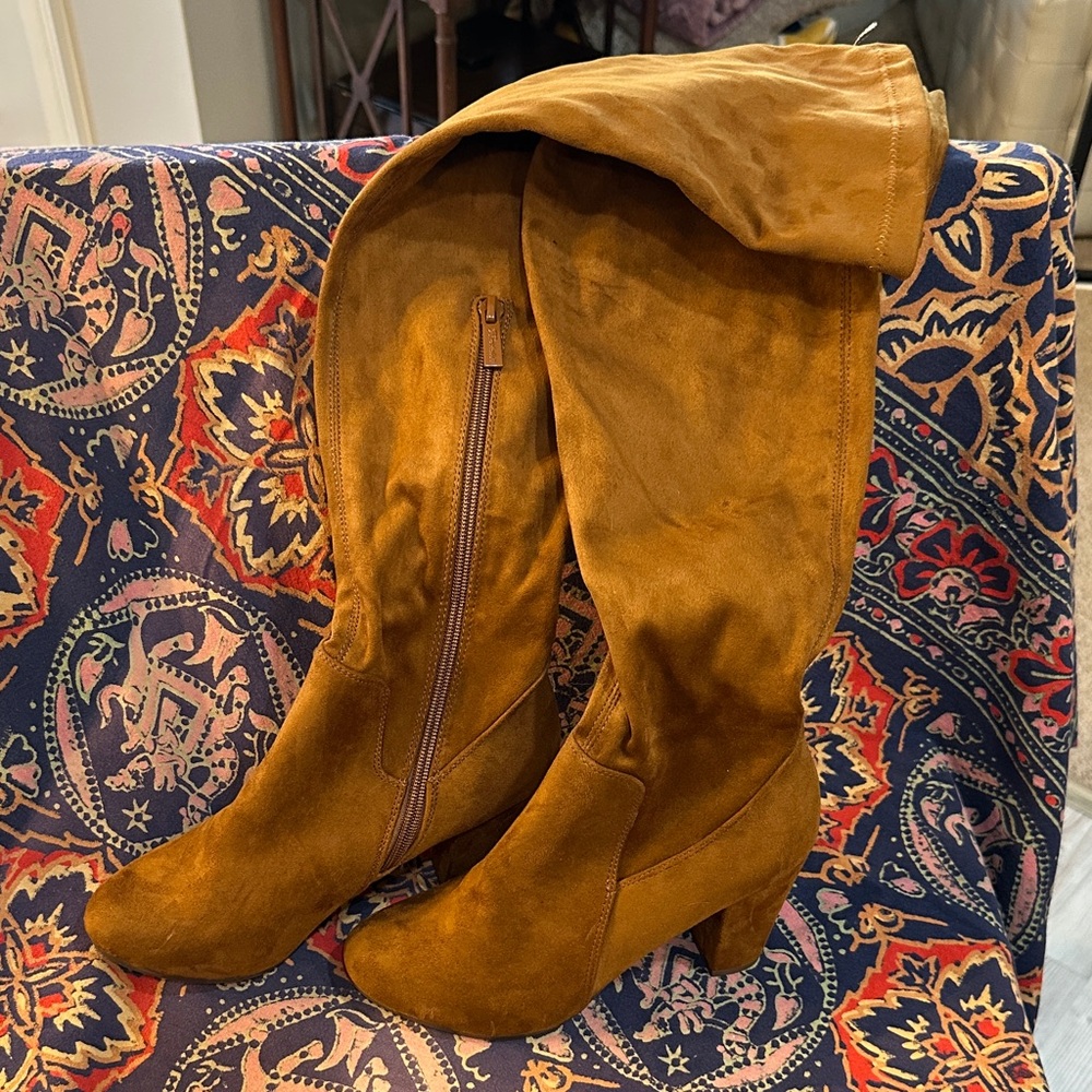 Elegant Tan Over-the-Knee Boots